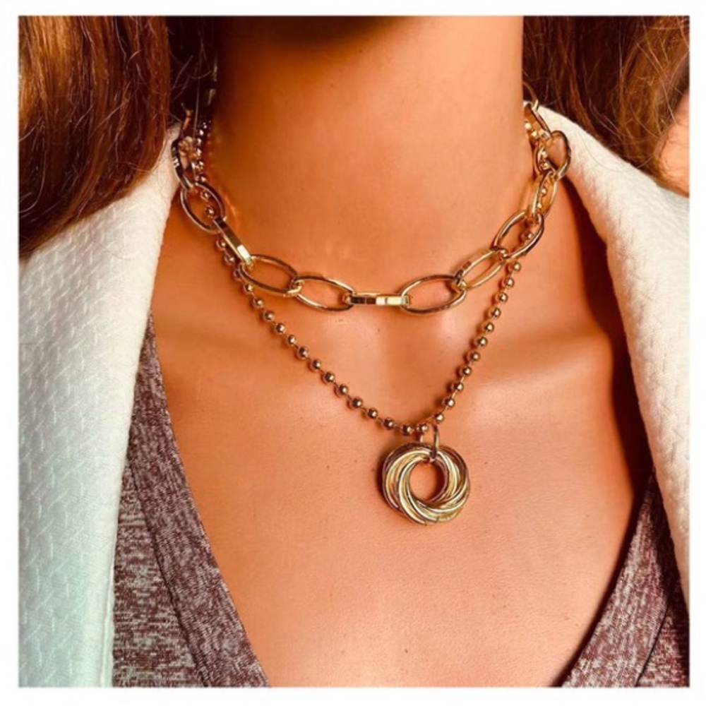 Gold Double Layer Swirl Fashion Necklace